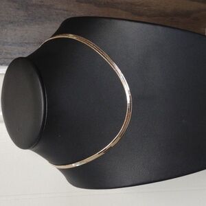 Fashion jewelry gold tone sneaker chain